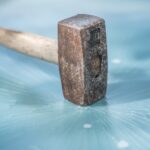 Forfeiting maintenance due to bad behaviour