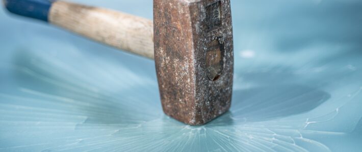 Forfeiting maintenance due to bad behaviour